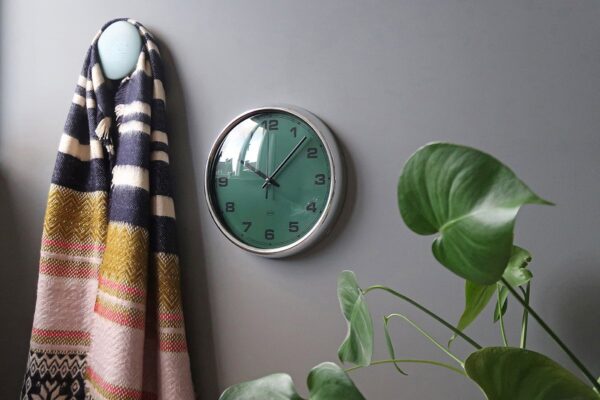 CABANAZ - klok, glas, plastic rand, doorsnede 30 cm, WALL CLOCK, donkergroen - Afbeelding 2