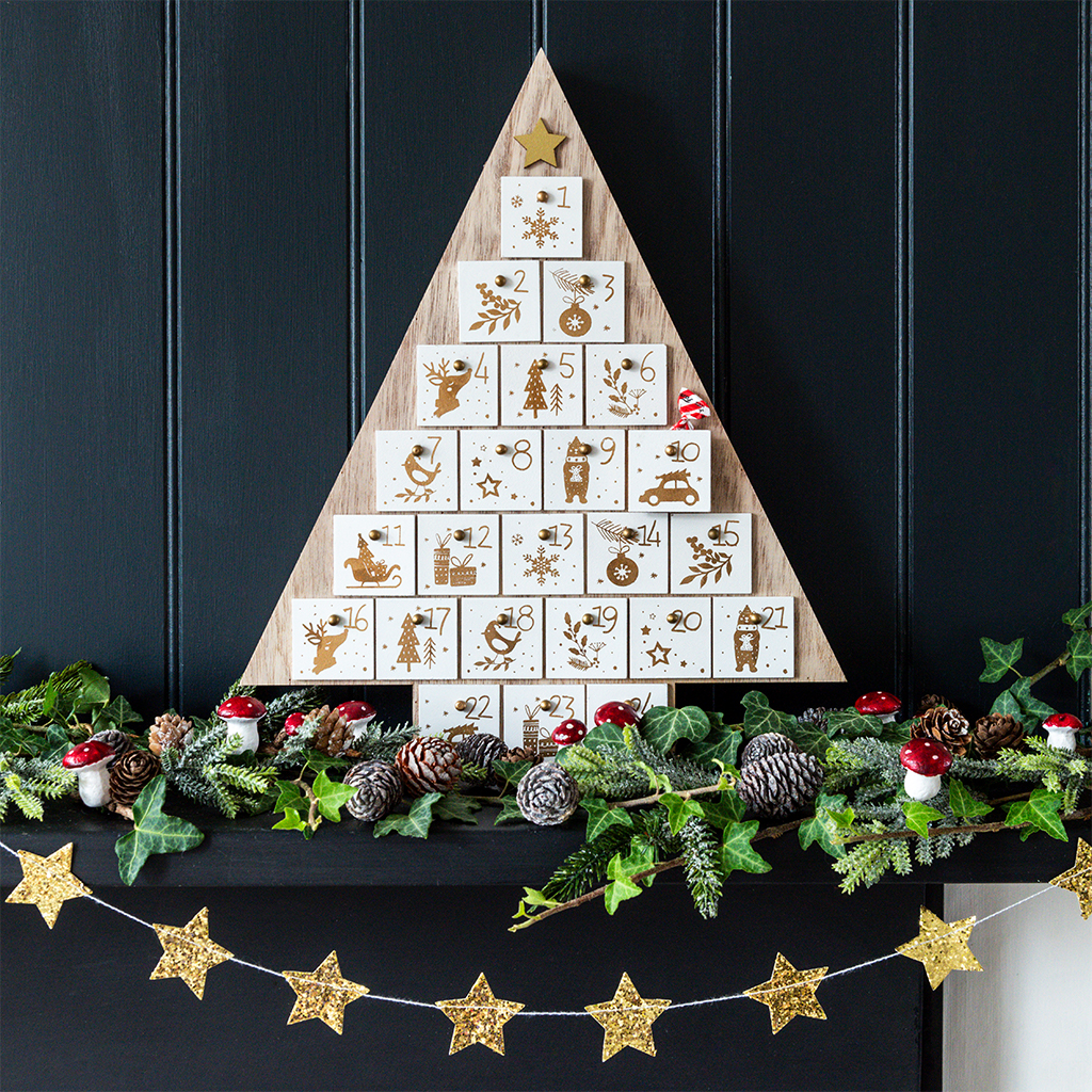 Houten Kerstboom Adventskalender met gouden details van Rex London - Afbeelding 2